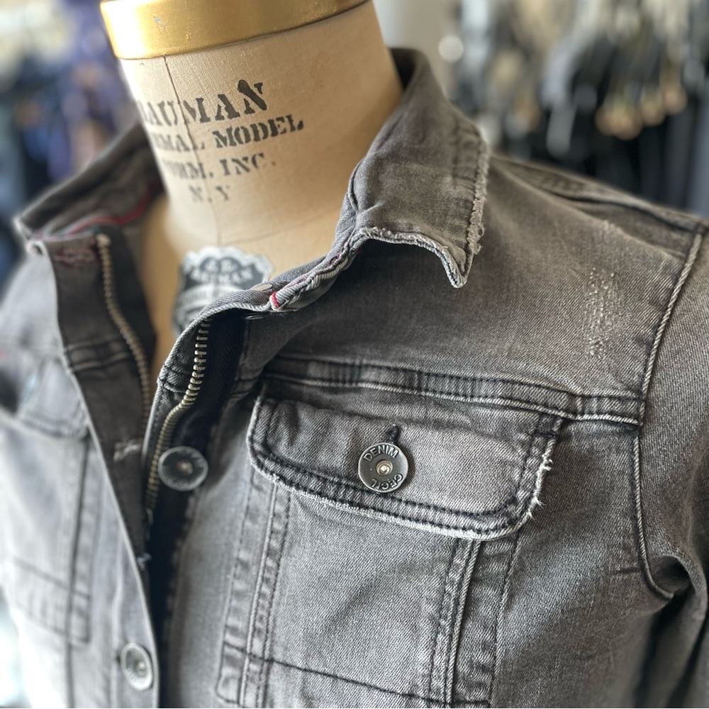 Men's Distressed Grey Denim Jacket - Casual Utility Style